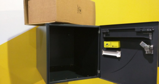 domino-bouton-connecté-la-poste