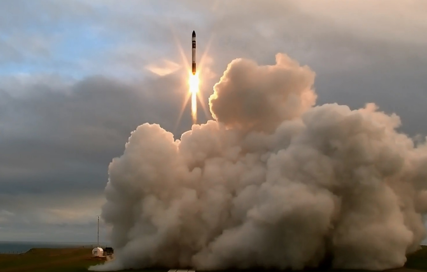 Rocket-Lab-Lift-off-Mahia-Peninsula-Nouvelle-Zelande