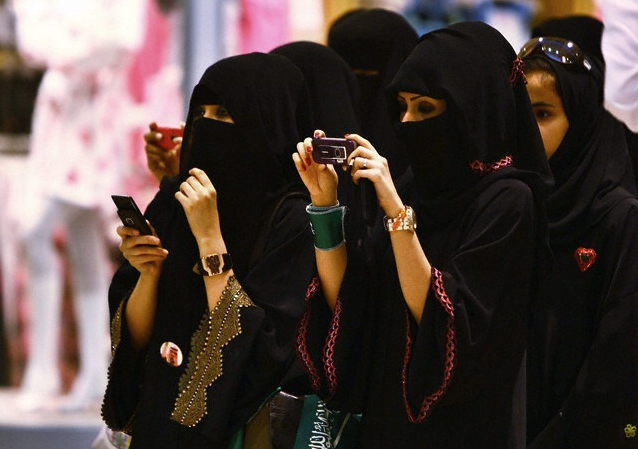 Women-saudi-arabia