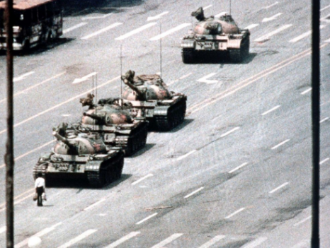 Tiananmen-massacre-printemps-de-Pekin-Chine-China-Beijing-1.png